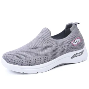 AeroComfort Slip-On Walking Shoes Women