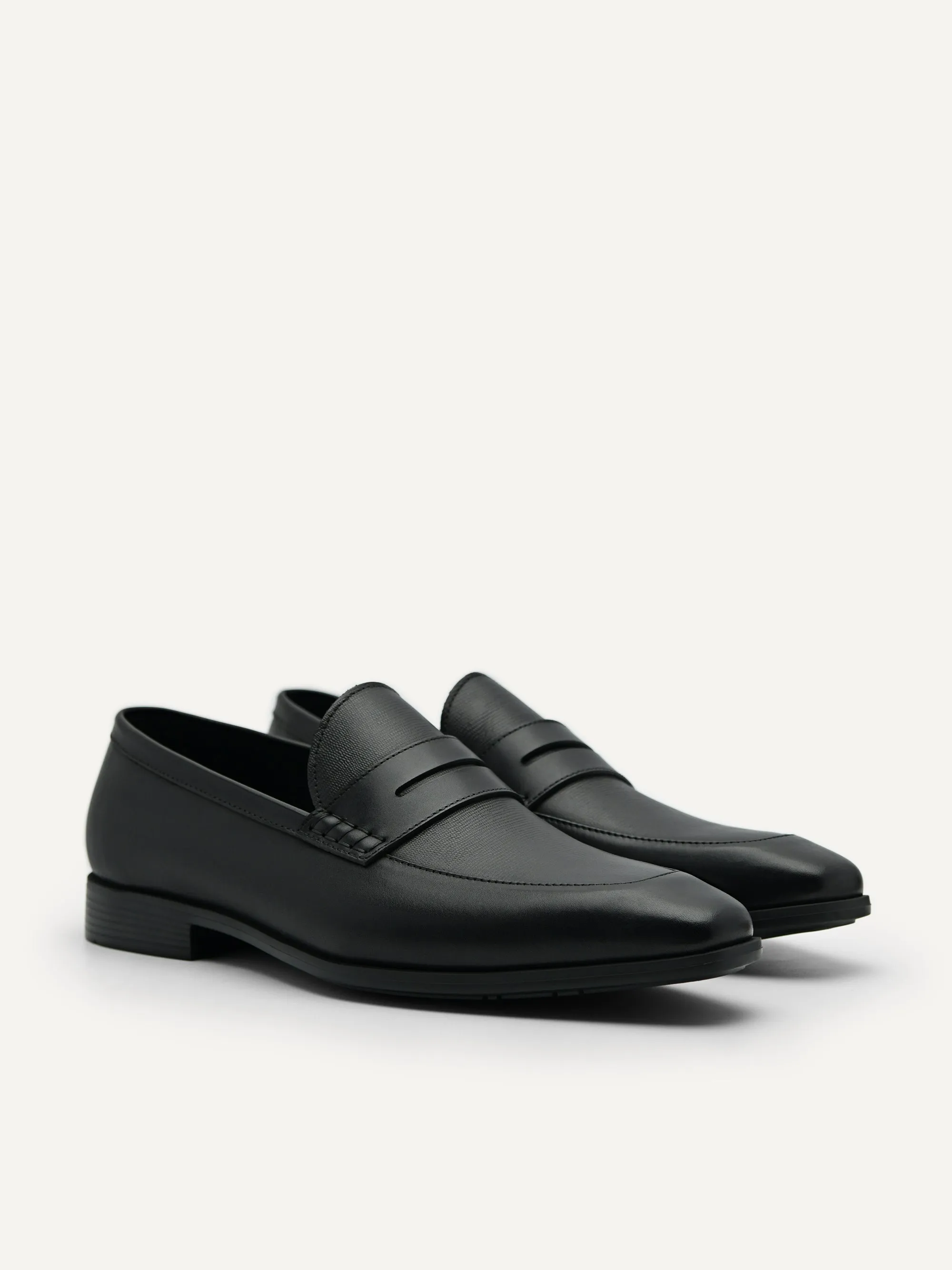 Altitude Lightweight Leather Penny Loafers