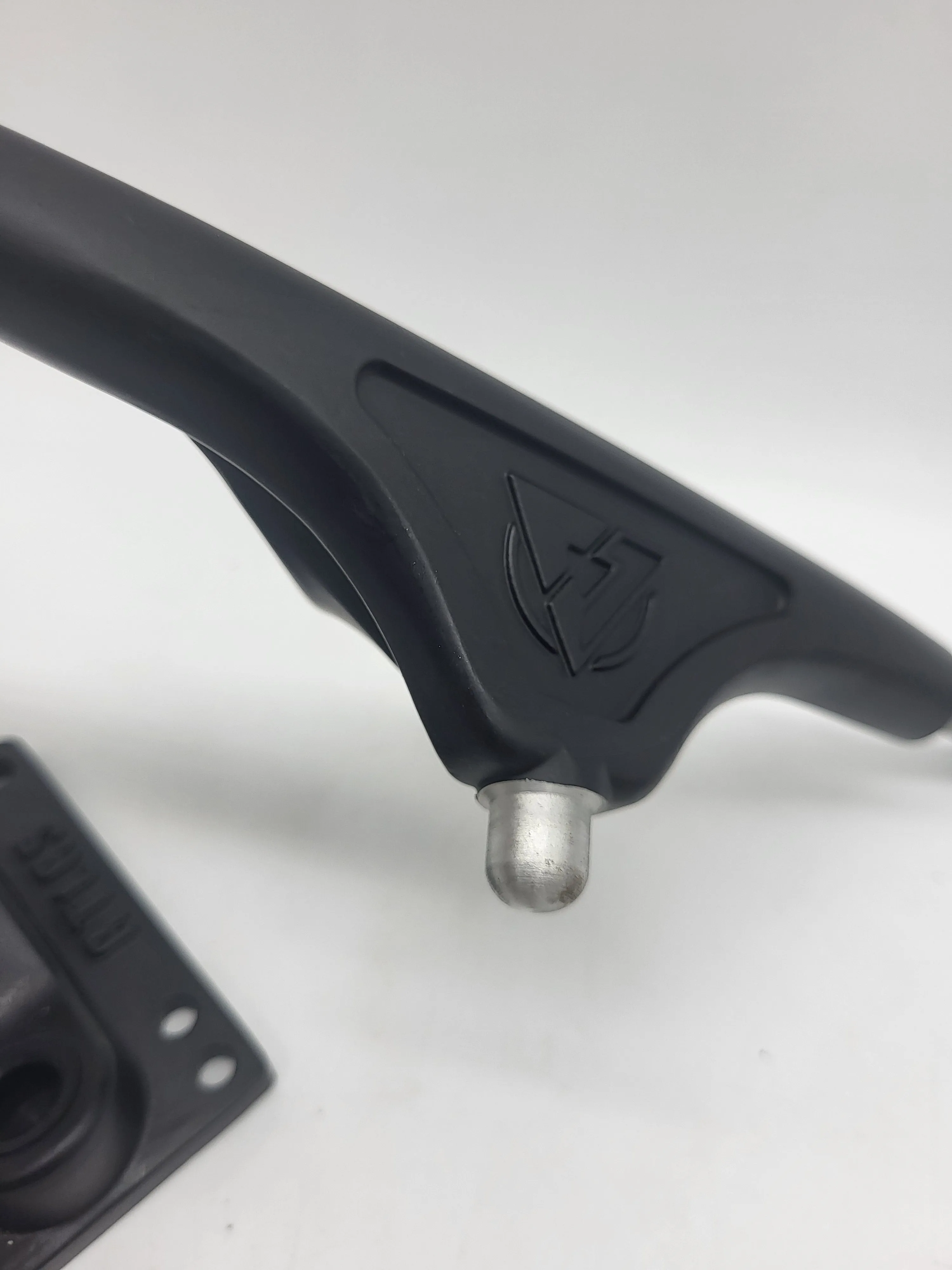 Atlas Truck Co. - Black TKP 149mm 8.5"