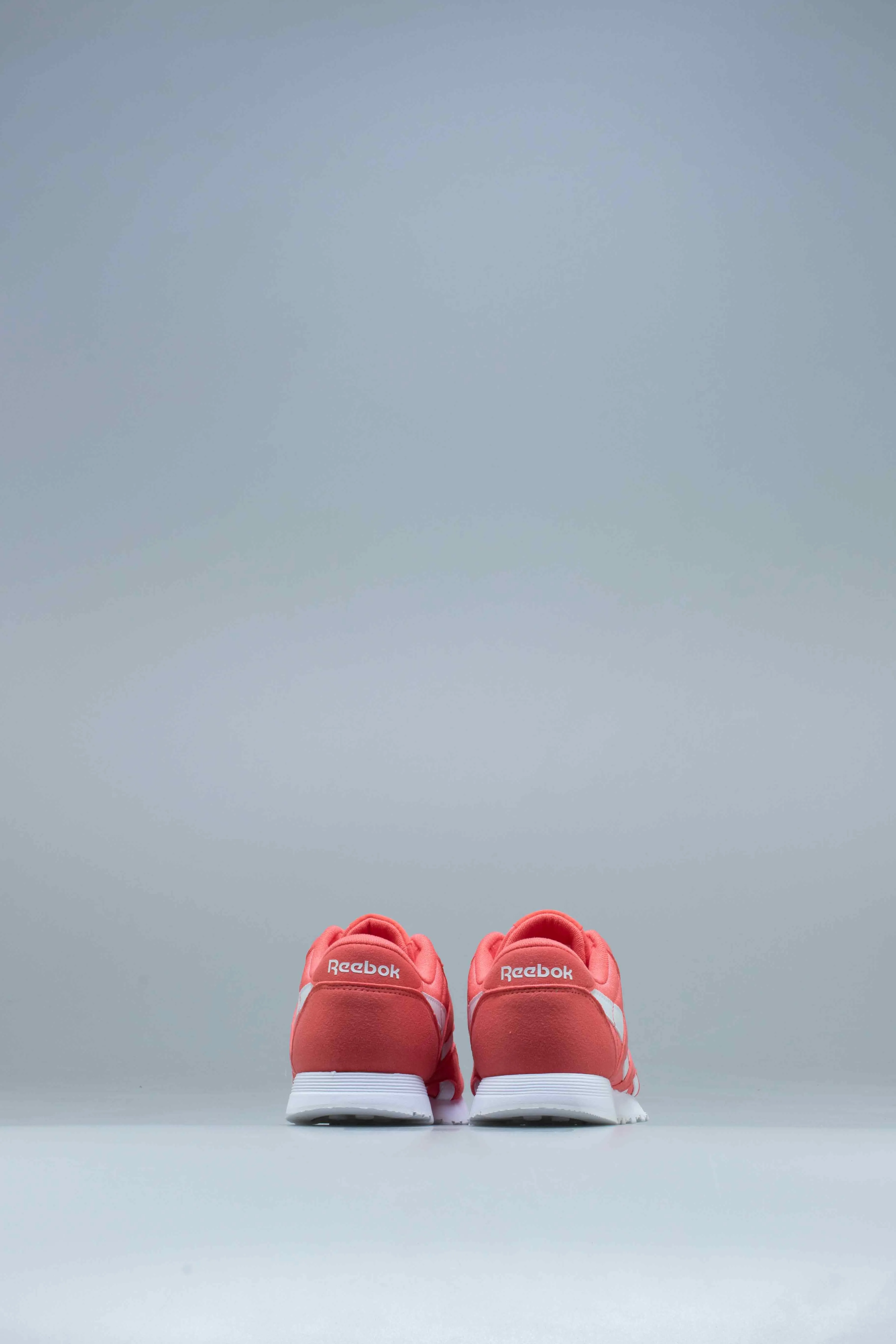 Classic Nylon Womens Shoes - Red/White