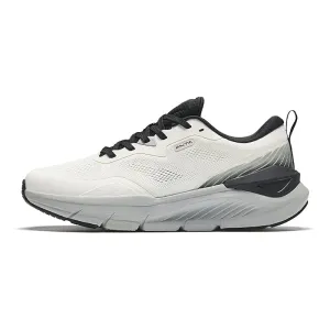 CROSS-TRAINING SHOES