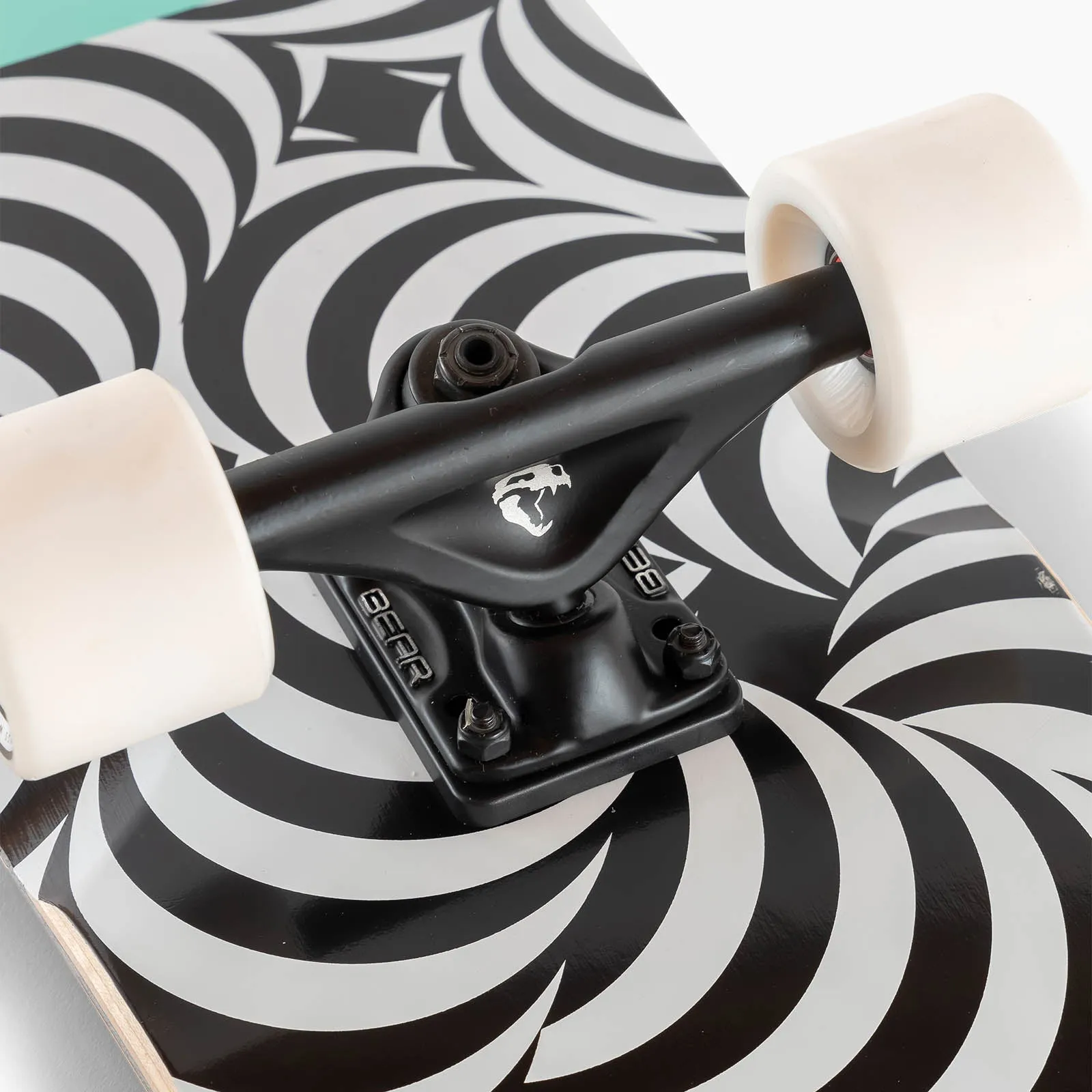 Landyachtz Slim Jim Swirl Complete