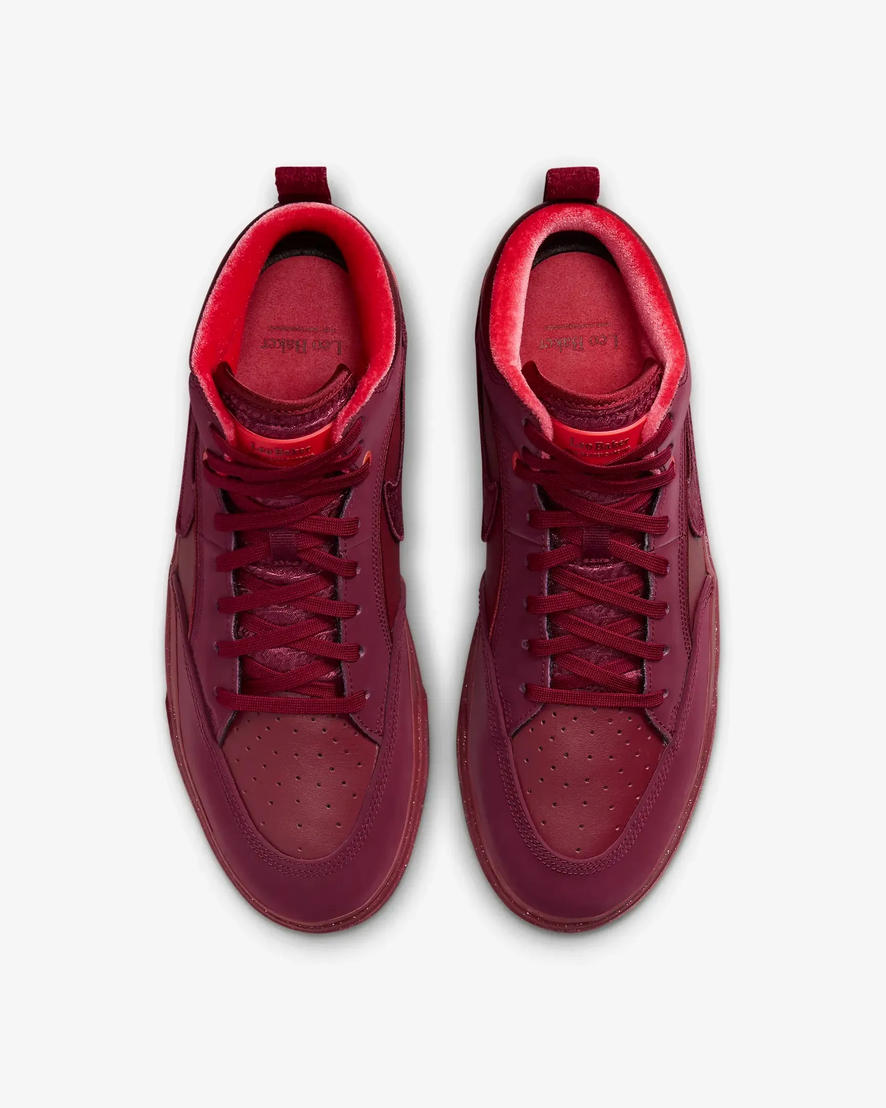 Nike SB React Leo Premium Skate Shoes - Dark Beetroot/Team Red/Picante