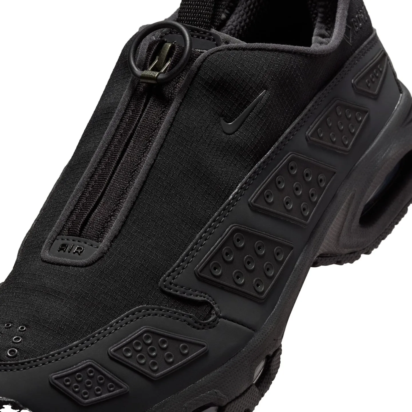 Nike Womens Air Max SNDR GTX