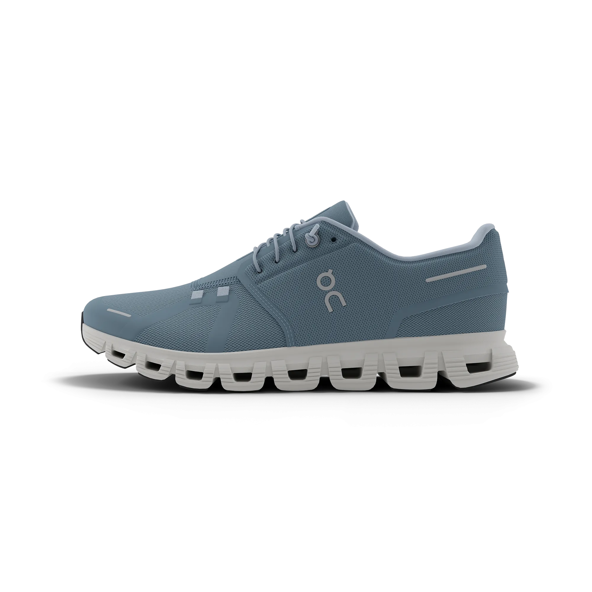 On Men's Cloud 6 Shoes - Chambray / White