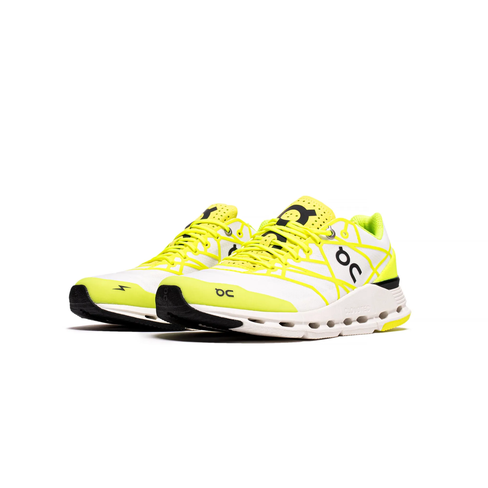 On! Mens Cloudnova Z5 Shows 'Neon/White'