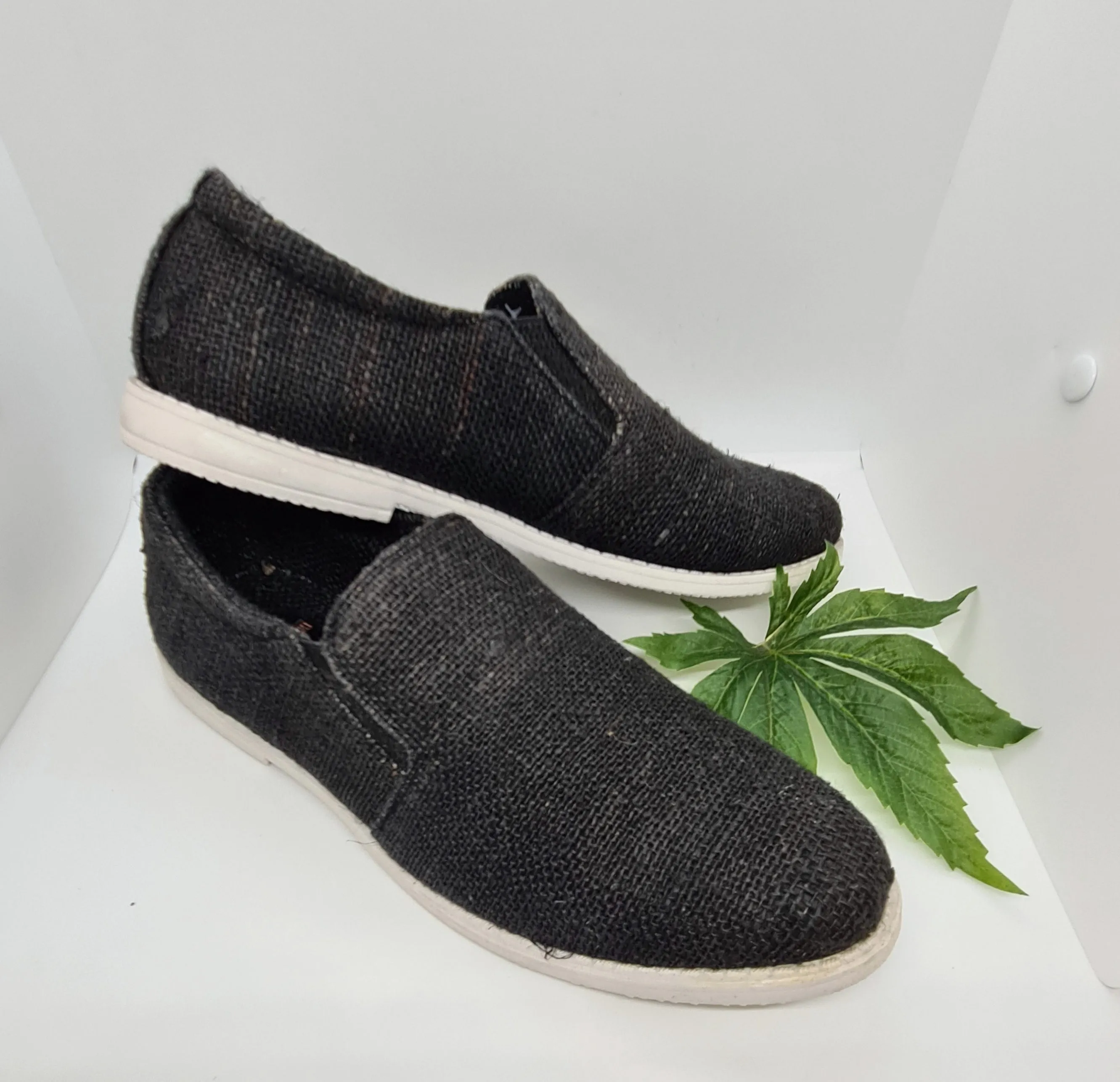 Pure Hemp Slip On Shoes - Black Widows