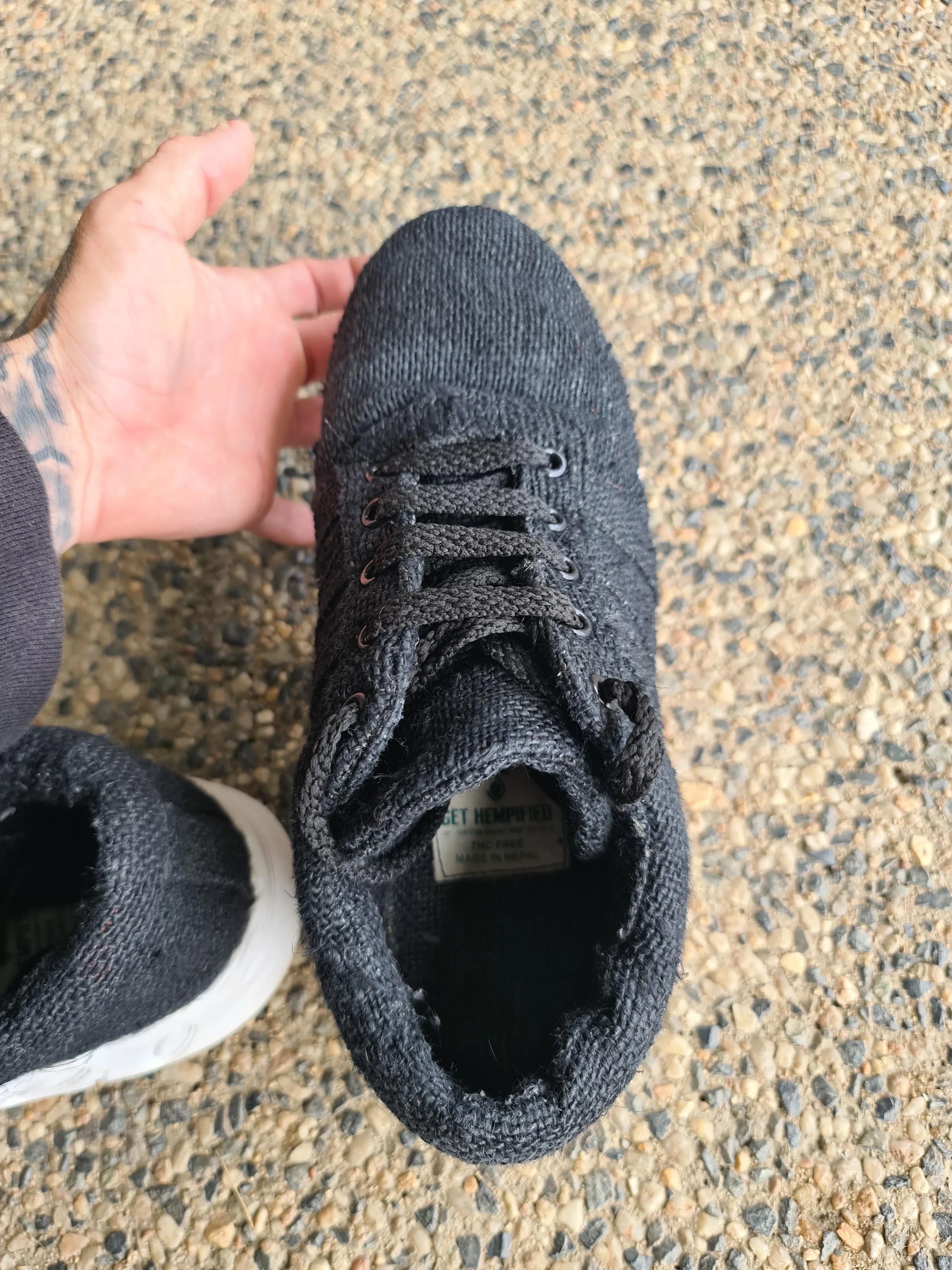 Pure Hemp Trainers - Black Widow