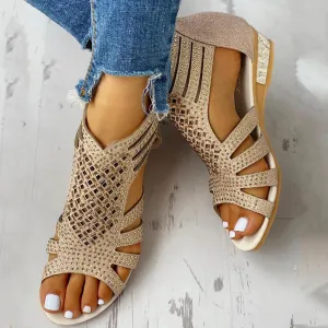 Sleek and lightweight orthopedic Sandals