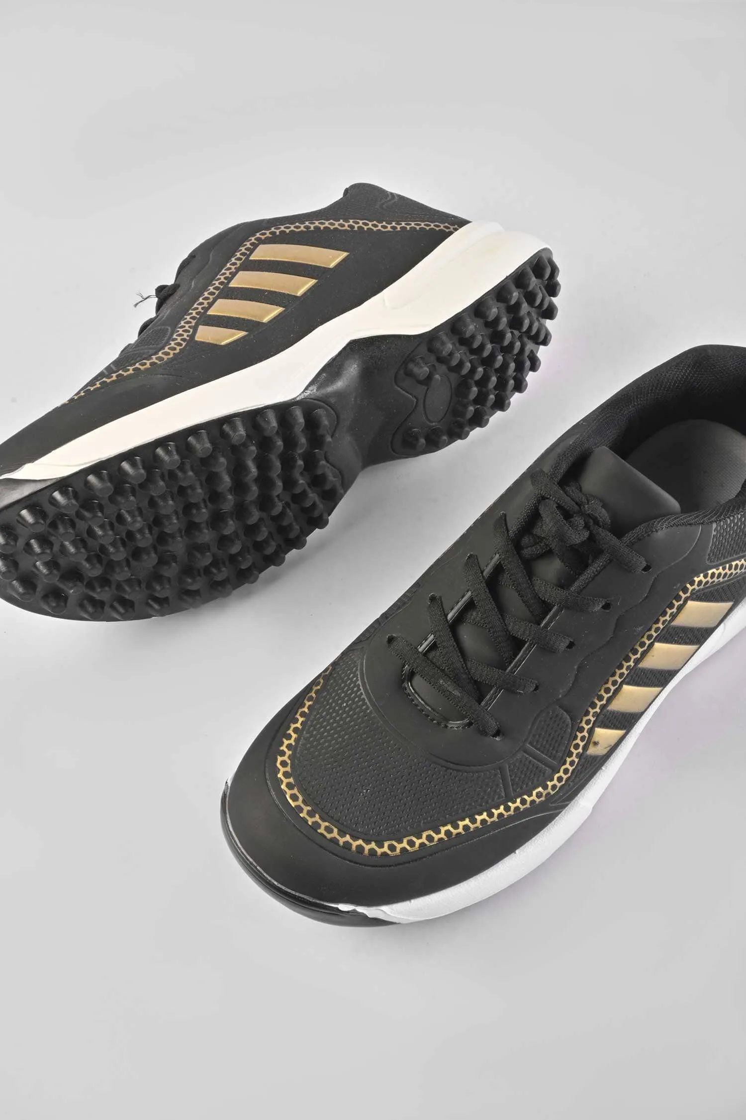 Walk Men's Benin Sports Gripper Shoes