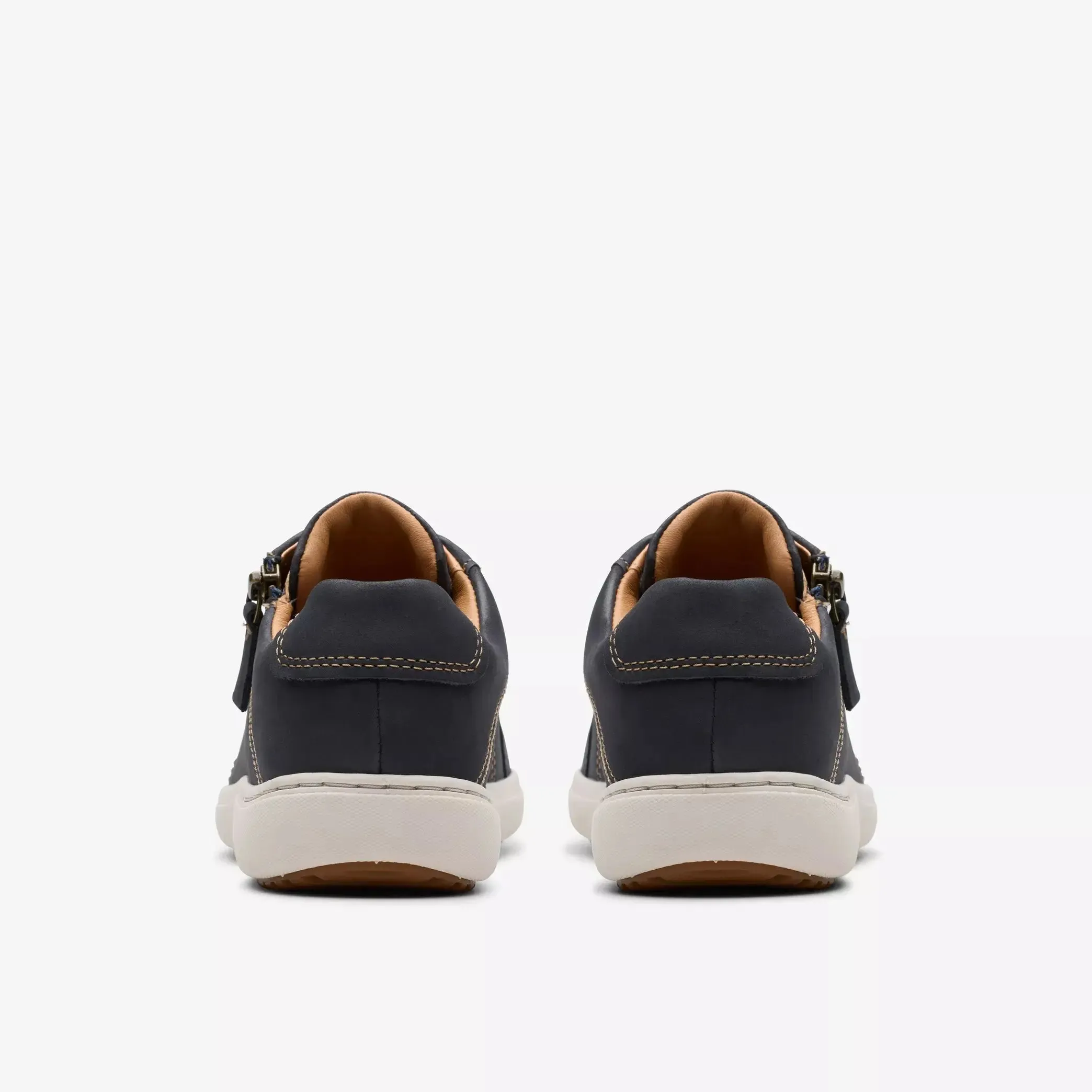 Women’s Clarks Nalle Lace – Lightweight Comfort & Modern Style